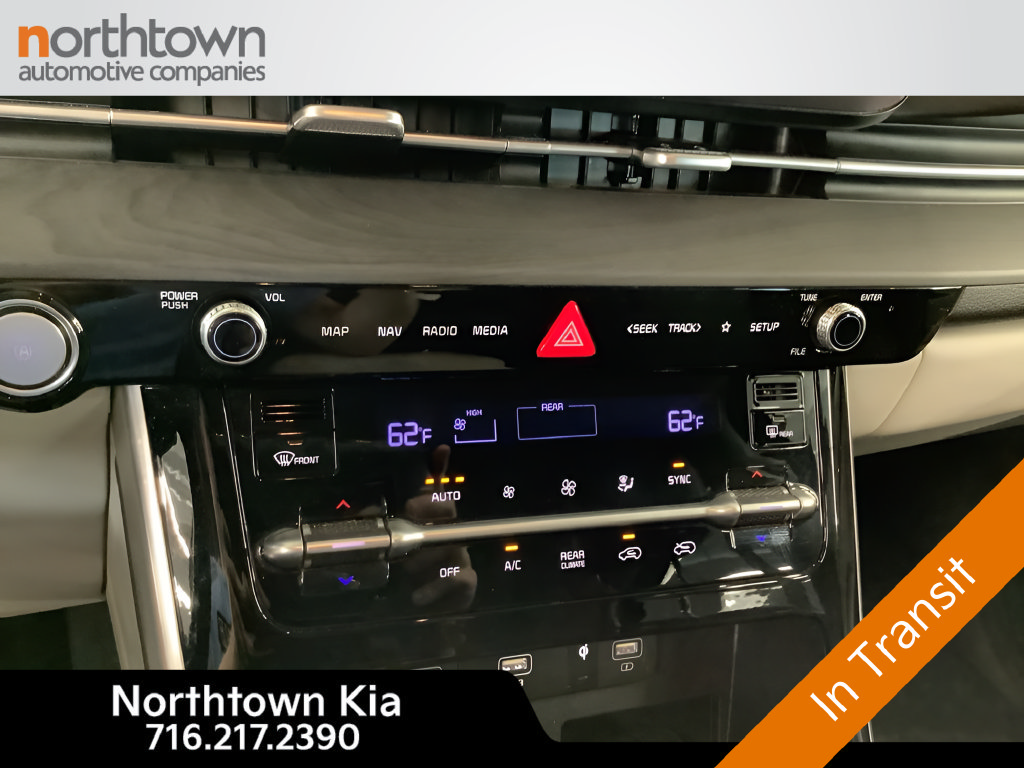 Certified 2023 Kia Carnival SX FWD image 28