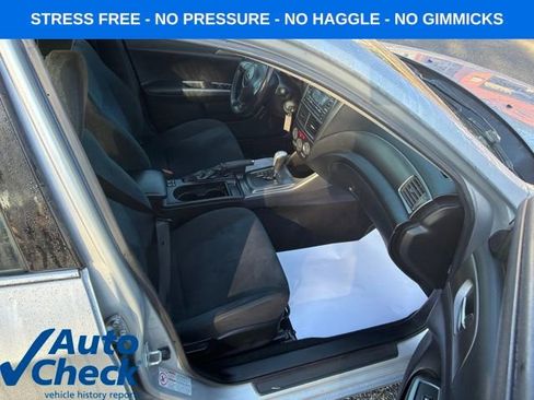 Used 2011 Subaru Impreza 2.5i Premium w/ PWR Moonroof Value Pkg AWD/4WD image 30