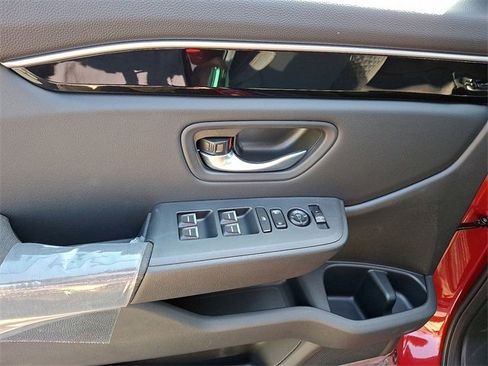 New 2025 Honda Pilot Sport image 10