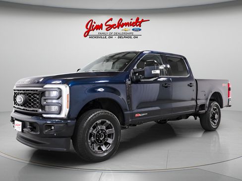 Used 2024 Ford F250 Lariat w/ Lariat Ultimate Package AWD/4WD image 3