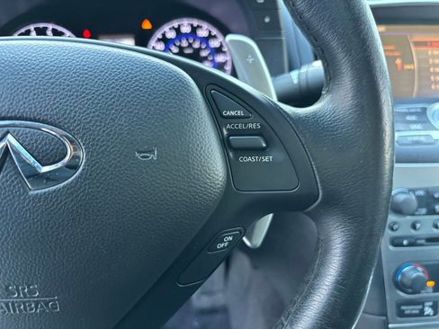 Used 2013 INFINITI G37 Journey w/ Premium Pkg image 18