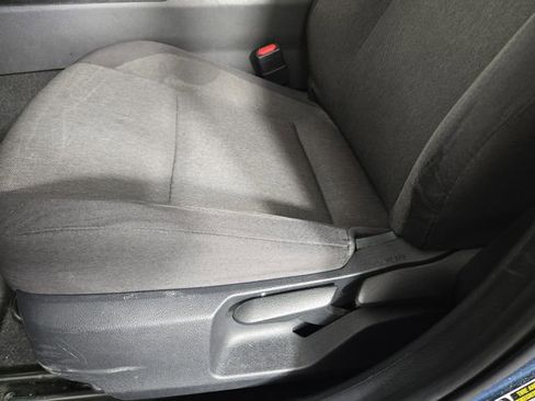 Used 2025 Toyota Camry LE image 30