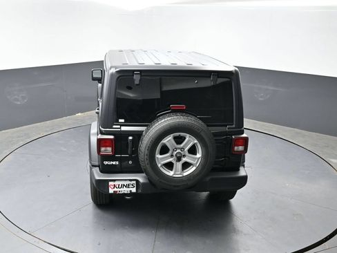 Used 2020 Jeep Wrangler Unlimited Sport S AWD/4WD image 48