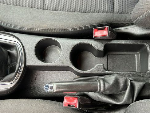 Used 2018 Chevrolet Cruze LT image 30