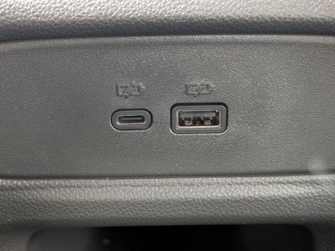 New 2026 Chevrolet Trax LT image 8