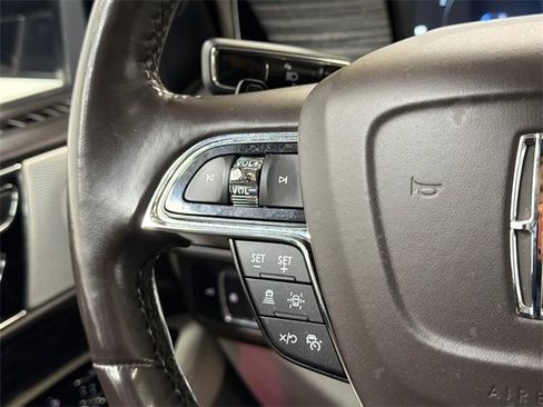 Used 2023 Lincoln Navigator L Black Label image 27