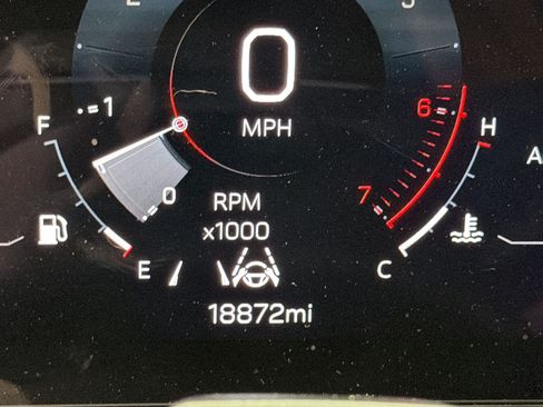 Used 2026 GMC Yukon Denali Ultimate AWD/4WD image 23
