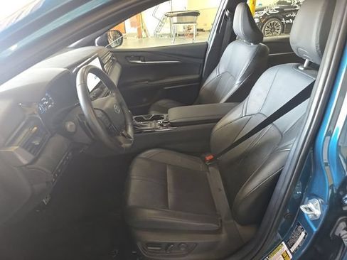 Used 2025 Toyota Camry XSE FWD image 2