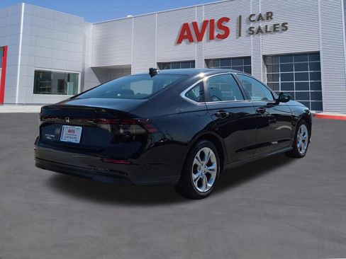 Used 2025 Honda Accord LX image 6