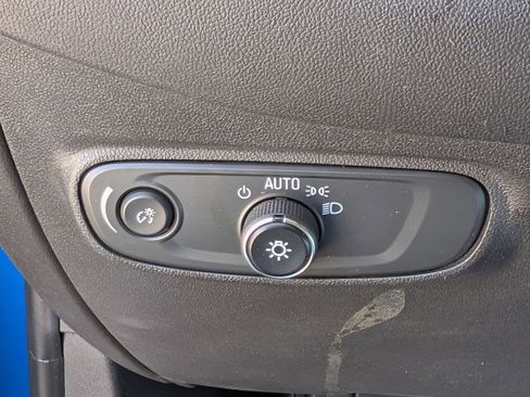 Used 2024 Chevrolet Equinox LT w/ LPO, Floor Liner Package image 22