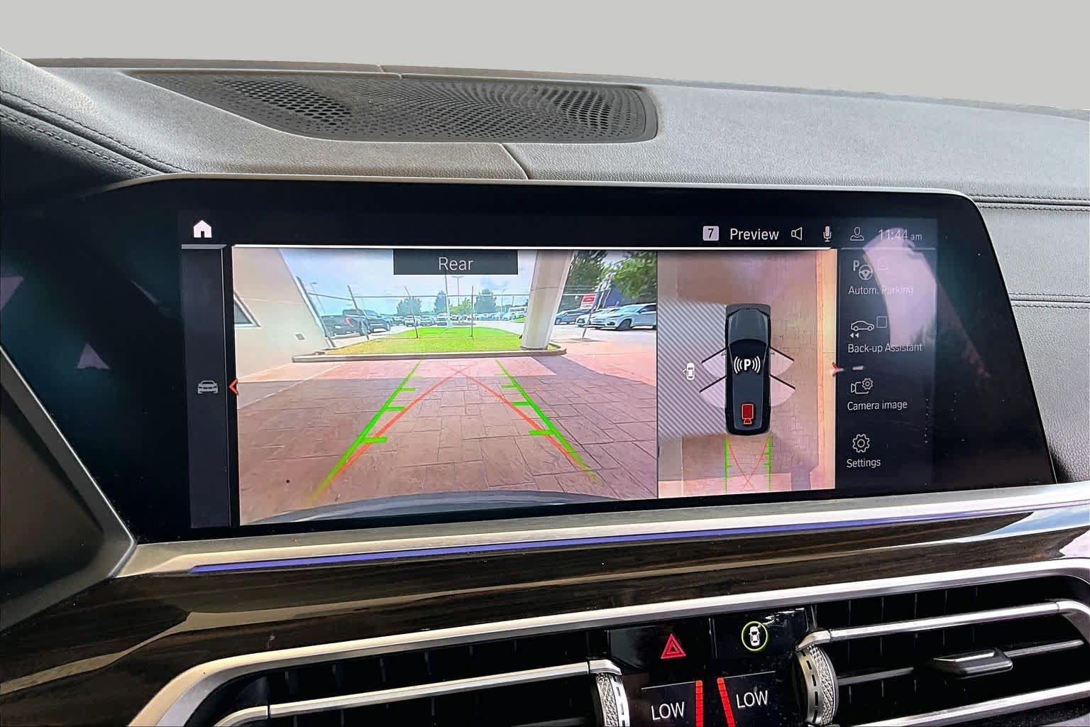 Used 2021 BMW X7 xDrive40i w/ Parking Assistance Package AWD/4WD image 25
