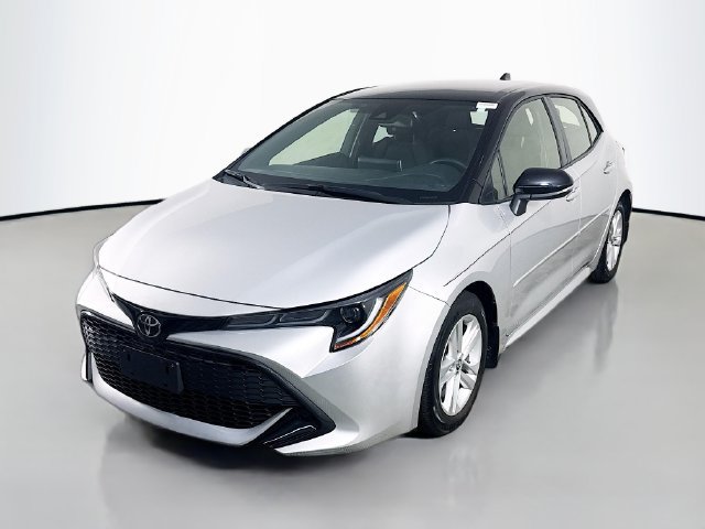Used 2022 Toyota Corolla SE w/ SE Preferred Package FWD image 4