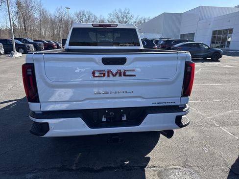 New 2026 GMC Sierra 2500 Denali w/ Denali Reserve Package image 3