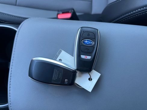 Used 2024 Subaru Outback Limited image 31