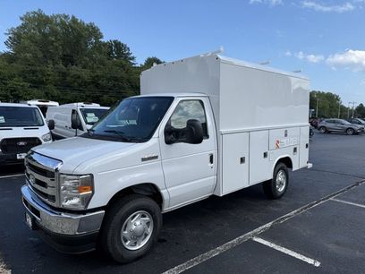 New 2027 Ford E-350 and Econoline 350 Super Duty w/ Power Equipment Group