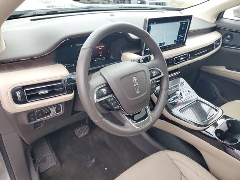 Certified 2023 Lincoln Nautilus Reserve w/ Equipment Group 201A image 13