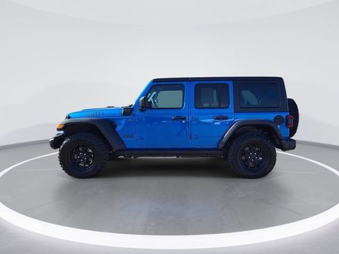 Used 2024 Jeep Wrangler Unlimited image 5