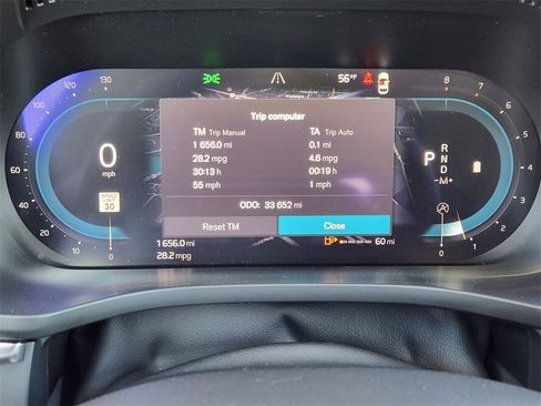 Used 2023 Volvo XC60 B5 Ultimate w/ Climate Package image 6