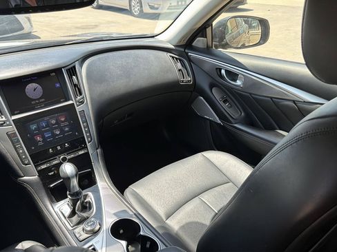 Used 2017 INFINITI Q50 3.0t Premium RWD image 19