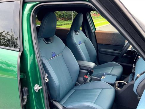 Certified 2025 MINI Cooper Countryman S w/ Comfort Package Max AWD/4WD image 8