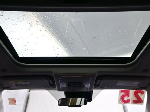 Used 2025 Toyota RAV4 XLE w/ Convenience Package image 18