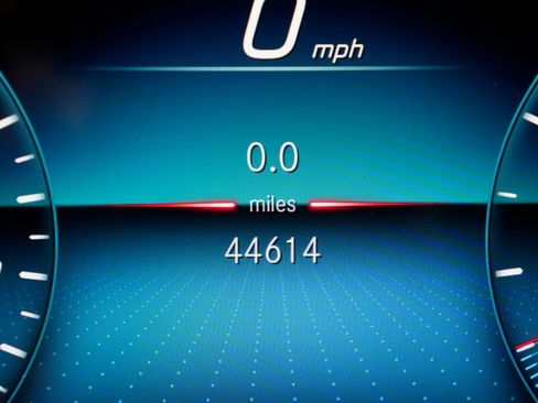 Certified 2023 Mercedes-Benz GLS 450 4MATIC image 19