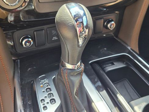 Used 2020 Nissan Armada Platinum w/ Platinum Reserve Package image 32