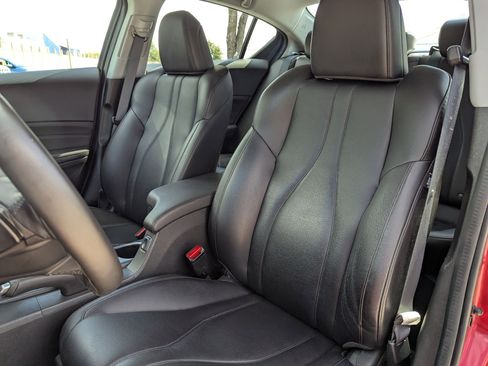 Used 2020 Acura ILX image 12