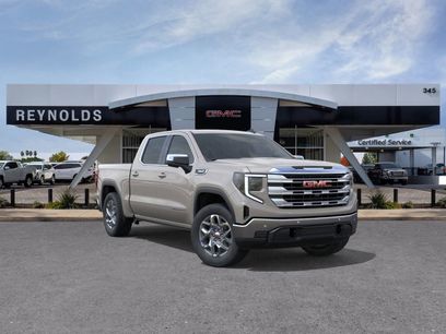 New 2026 GMC Sierra 1500 SLE w/ Preferred Package