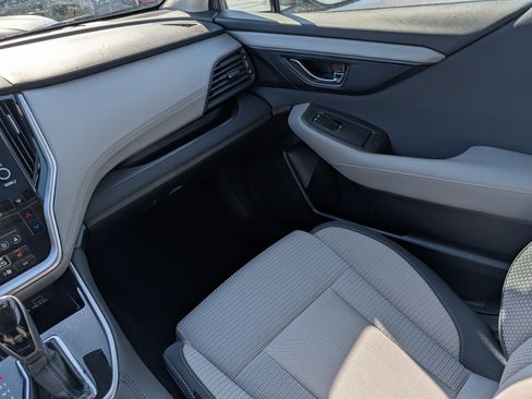 Used 2024 Subaru Outback Premium image 11