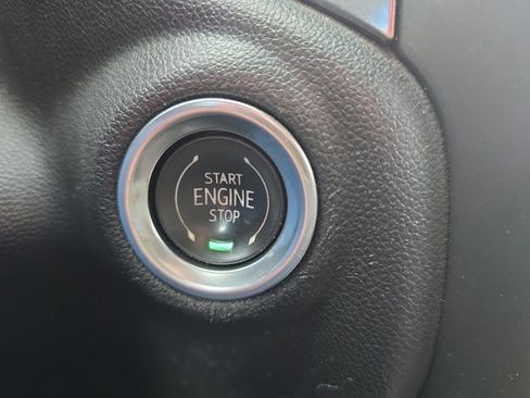 Used 2021 Chevrolet Silverado 1500 LT Trail Boss w/ Convenience Package II image 24