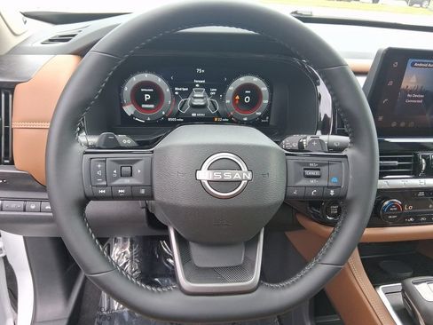 Used 2026 Nissan Pathfinder Platinum w/ Cargo Package FWD image 15