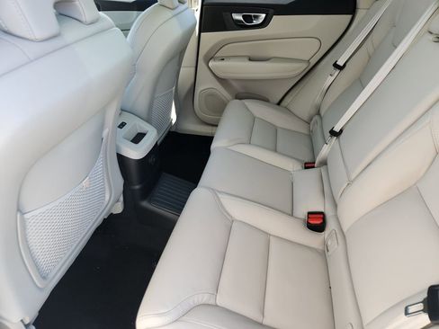 New 2026 Volvo XC60 T8 Ultra w/ Protection Package Premier image 18