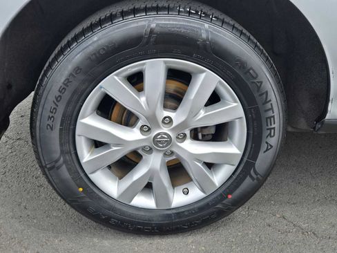 Used 2014 Nissan Murano S FWD image 9