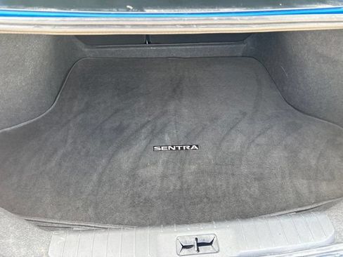 Used 2025 Nissan Sentra SV FWD image 25