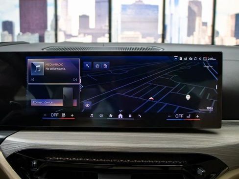 Used 2026 BMW 430i xDrive Coupe w/ Premium Package image 18