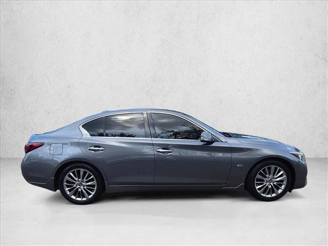 Used 2019 INFINITI Q50 Luxe w/ Essential Package (3.0T Luxe) RWD image 2
