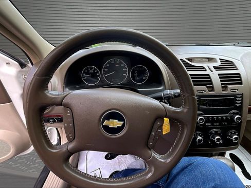 Used 2006 Chevrolet Malibu LT FWD image 8