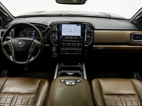 Used 2020 Nissan Titan Platinum Reserve w/ Moonroof Package AWD/4WD image 22