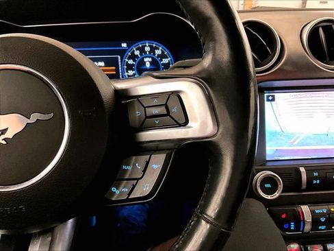 Used 2019 Ford Mustang GT Premium w/ Equipment Group 401A RWD image 18