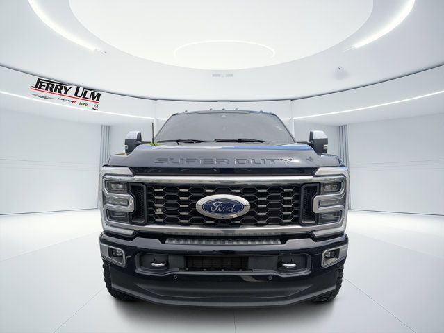 Used 2024 Ford F350 Platinum w/ FX4 Off-Road Package AWD/4WD image 8