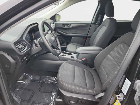 Used 2023 Ford Escape Active w/ Tech Pack #1 AWD/4WD image 11