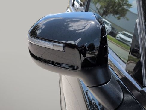 Used 2023 Kia Telluride EX X-Line AWD/4WD image 13