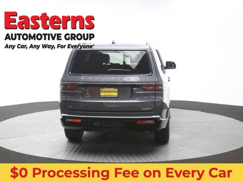 Used 2024 Jeep Wagoneer Series II AWD/4WD image 41
