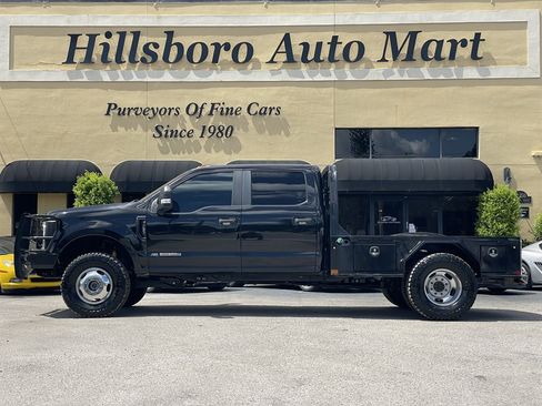 Used 2019 Ford F350 XL w/ STX Appearance Package AWD/4WD image 3