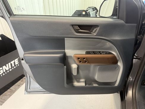 Used 2023 Ford Maverick Lariat w/ Equipment Group 500A Standard image 9