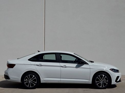 New 2025 Volkswagen Jetta Sport image 3