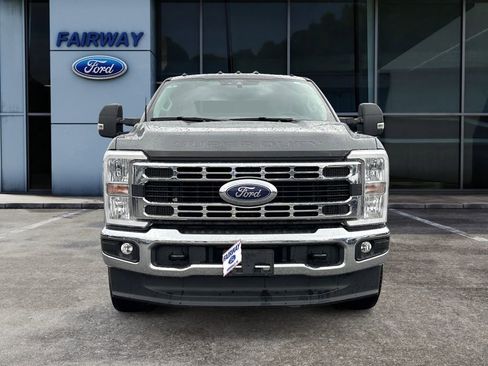 Used 2026 Ford F350 XLT image 2