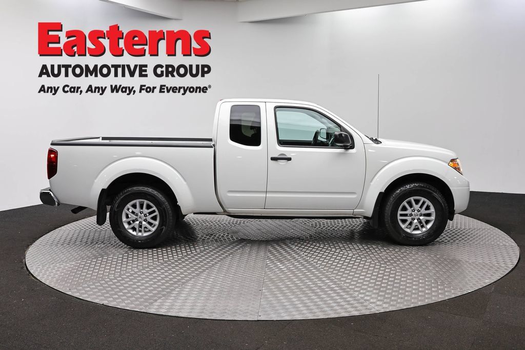 Used 2021 Nissan Frontier SV AWD/4WD image 4