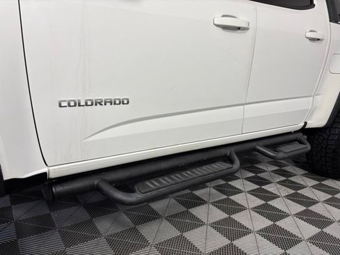 Used 2019 Chevrolet Colorado ZR2 AWD/4WD image 11